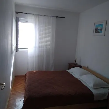 Ljilja * Kuciste