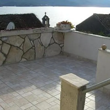 841-1 Appartement Kuciste